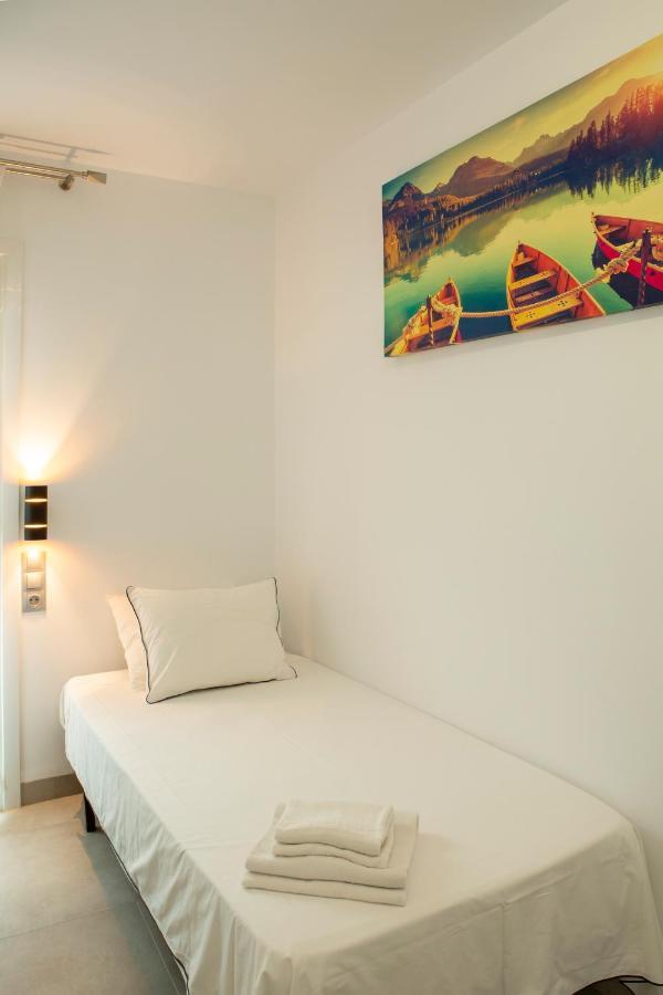 Apartamentos Aponiente Кониль-де-ла-Фронтера Экстерьер фото