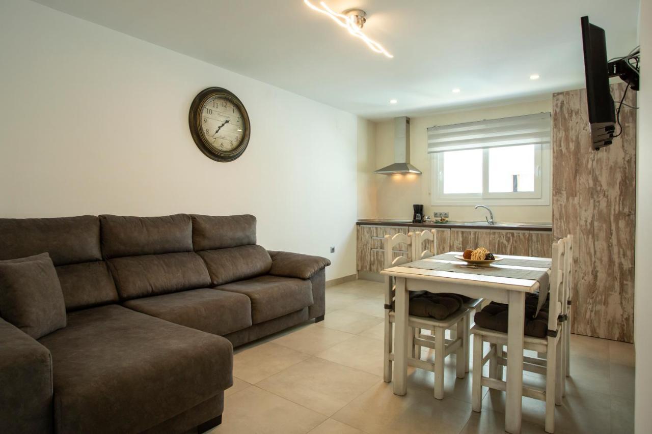 Apartamentos Aponiente Кониль-де-ла-Фронтера Экстерьер фото